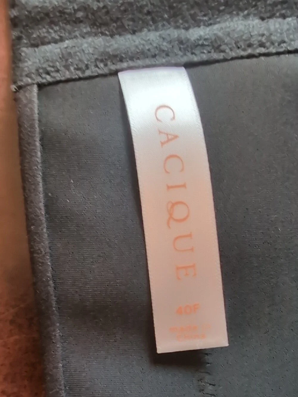 NWT Cacique | Invisible Backsmoother Lightly Lined Full Coverage Bra | Size 40F
